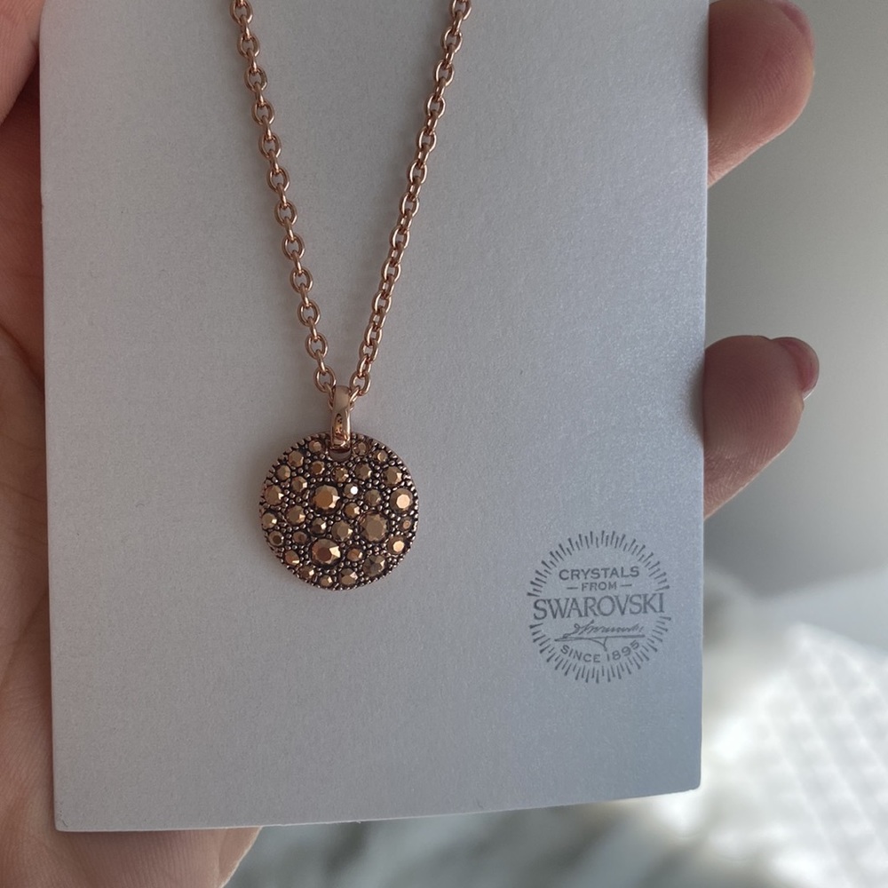 🏷 Swarovski Adore Rose gold Disc Necklace
